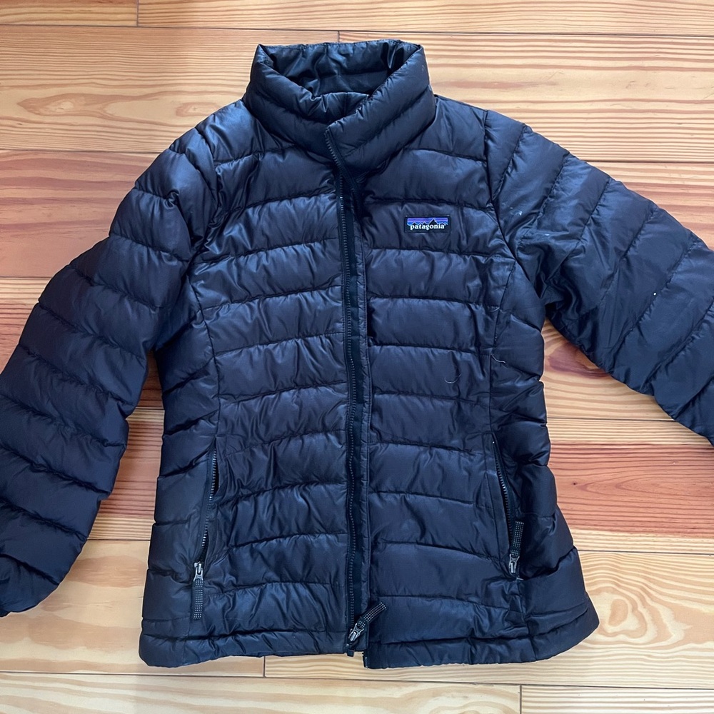 Patagonia Women's Midnight Blue Puffer Jacket